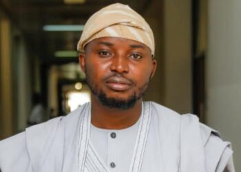 Ondo South senatorial aspirant Kayode Fakuyi seeks legislation allowing private security guards to carry AK-47s