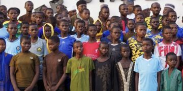 Released Niger schoolchildren, staff members reunited with families: Official