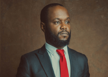 Oyo town agog as Alaafin confers chieftaincy title on Seyi Tinubu, Zamfara lawmaker