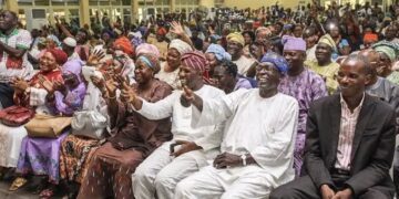 Few civil servants return to work after New Year’s celebration