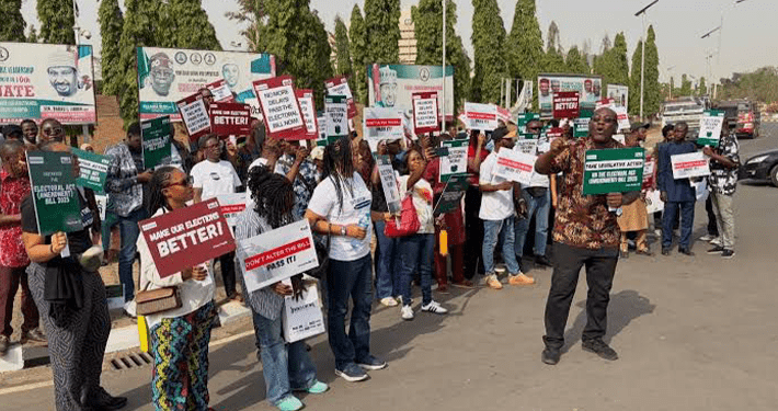 CSOs raise concerns over Senate’s revised clause on e-transmission of poll results