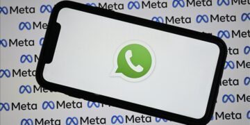 EU Commission warns Meta over WhatsApp AI policy