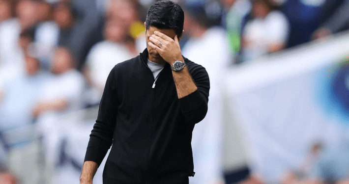 Title race setback for Arsenal as Gunners bottle two-goal lead in draw with Wolves