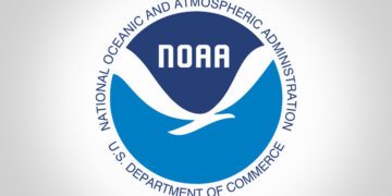 Strong solar flare may disrupt communications, warns U.S. oceanic administration