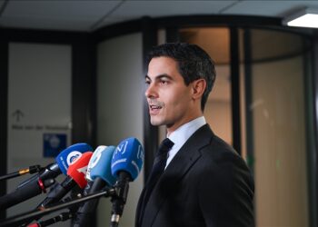 Dutch premier arrives in Ukraine’s capital Kyiv for 2nd foreign visit since taking office 2 weeks ago