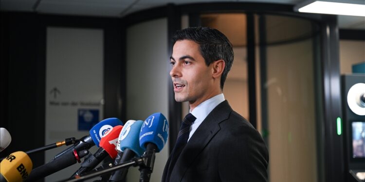 Dutch premier arrives in Ukraine’s capital Kyiv for 2nd foreign visit since taking office 2 weeks ago