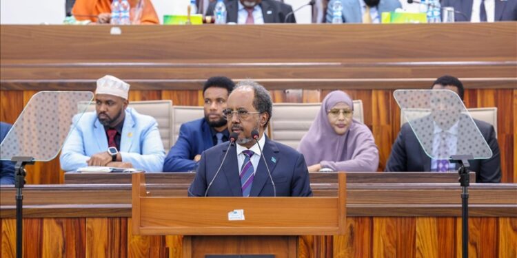 Somali parliament approves new constitution