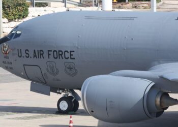 Four killed in U.S. military plane crash in Iraq