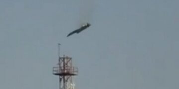 Several U.S. military aircraft crashed in Kuwait amid Iran’s strikes: Official