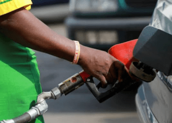 Tinubu govt clueless, incompetent; mismanaging Nigeria’s petrol resources: Former U.S. Ambassador