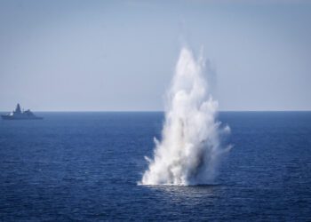 Iran unable to find all mines it laid in Strait of Hormuz: Report