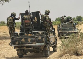 Troops kill three suspected bandits, nab two in Plateau