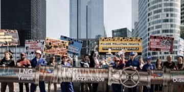 Pro-climate activists protest French government’s support for TotalEnergies, demand end to funding of fossil fuel expansion