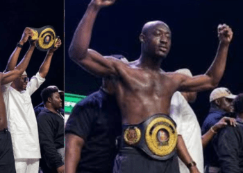 Carter Efe defeats Portable in celebrity boxing bout