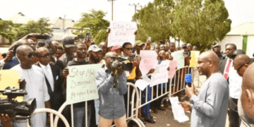 Delta govt sues for calm over community land dispute