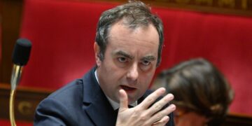 France to unveil child protection bill amid school abuse scandal