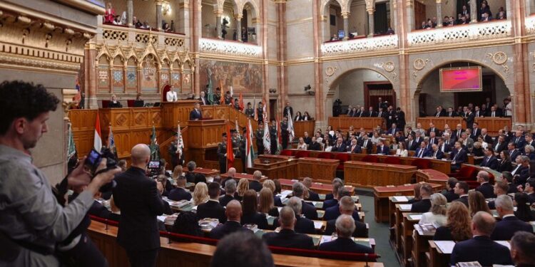Hungarian parliament approves law to remain in International Criminal Court