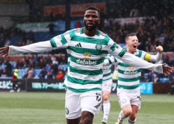Iheanacho’s stoppage-time goal sends Scottish Premiership title race to final day