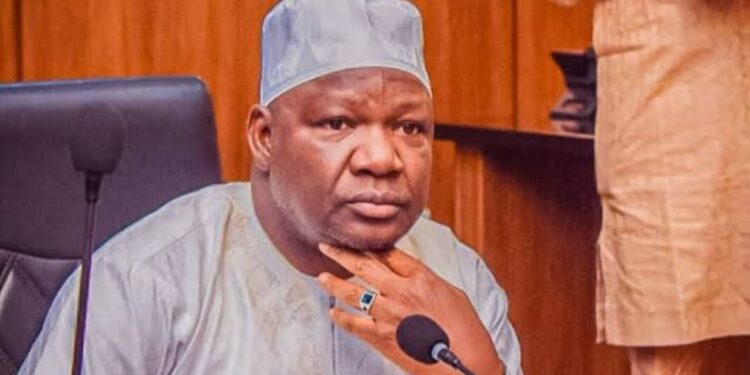 Niger govt seeks swift justice over slain youth leader