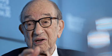 Alan Greenspan, a prominent U.S. economist and chairman of America’s Federal Reserve for two decades, is dead.