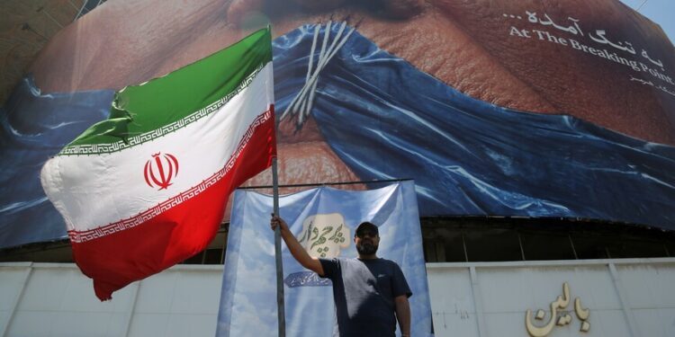 Iran threatens to halt US negotiations if Israeli attacks continue in Lebanon