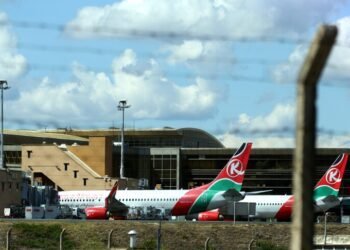 Kenya signs $1.2B deal with Chinese firm to expand Nairobi airport