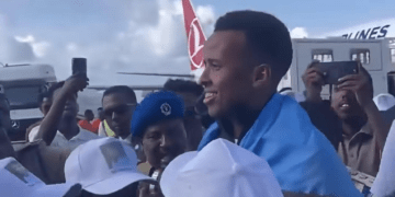 Somali referee Omar Artan returns home to hero’s welcome after U.S. entry denial for World Cup