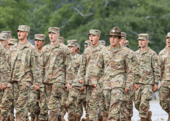 U.S. Army recruiter convicted of bank fraud, identity theft