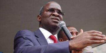 Don’t blame gender for ineffectiveness if you can’t use your authority, Fashola tells women