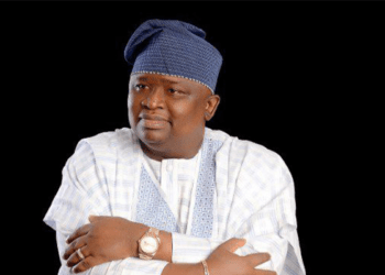 Ogun APC governorship candidate Solomon Adeola begins reelectrification of over 50 communities in Ogun Waterside
