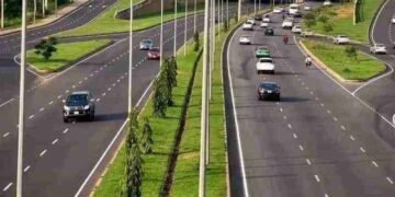Renewed U.S.-Iran War: Nigerian motorists decry petrol price hike as Brent crude jumps to $90