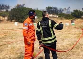 EU count of professional firefighters drops to 372,400 in 2025