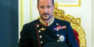 Norway’s Haakon VIII becomes king after father’s death