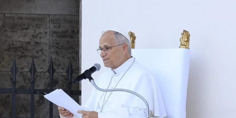 Pope says AI should be ‘servant of the common good,’ not humanity’s rival