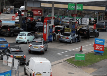 UK drivers steal £200,000 of fuel from petrol stations daily since Iran war