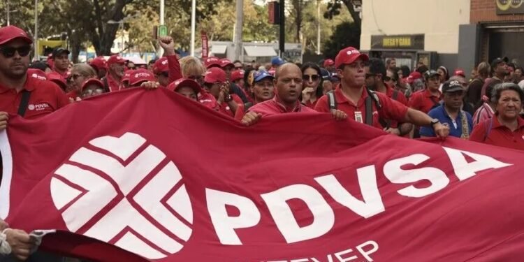 Venezuela’s ruling party backs oil deal with Washington, US Democrats skeptical
