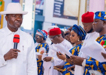 Gov Nwifuru threatens to deal ‘mercilessly’ with LG chairmen, Ebonyi residents if APC loses
