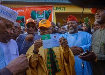 I have been abandoned by close allies to languish in detention, El-Rufai cries out