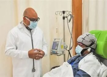 Early screening, healthy diet key to fighting colon cancer: Oncologist