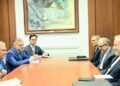Top Pakistani, Iranian diplomats discuss developments following recent US-Iran talks
