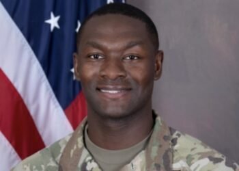 Ghanaian-born U.S. Army captain Stephen Adjei dies during underwater training in Pennsylvania