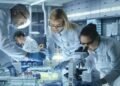 Study finds trust in science fell below pre-COVID-19 levels, links decline to financial hardship