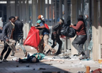 U.S. issues security alert over looting, violence against foreigners in South Africa